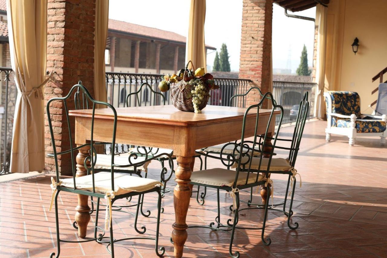 Monticelli Brusati Villa Gradoni מראה חיצוני תמונה