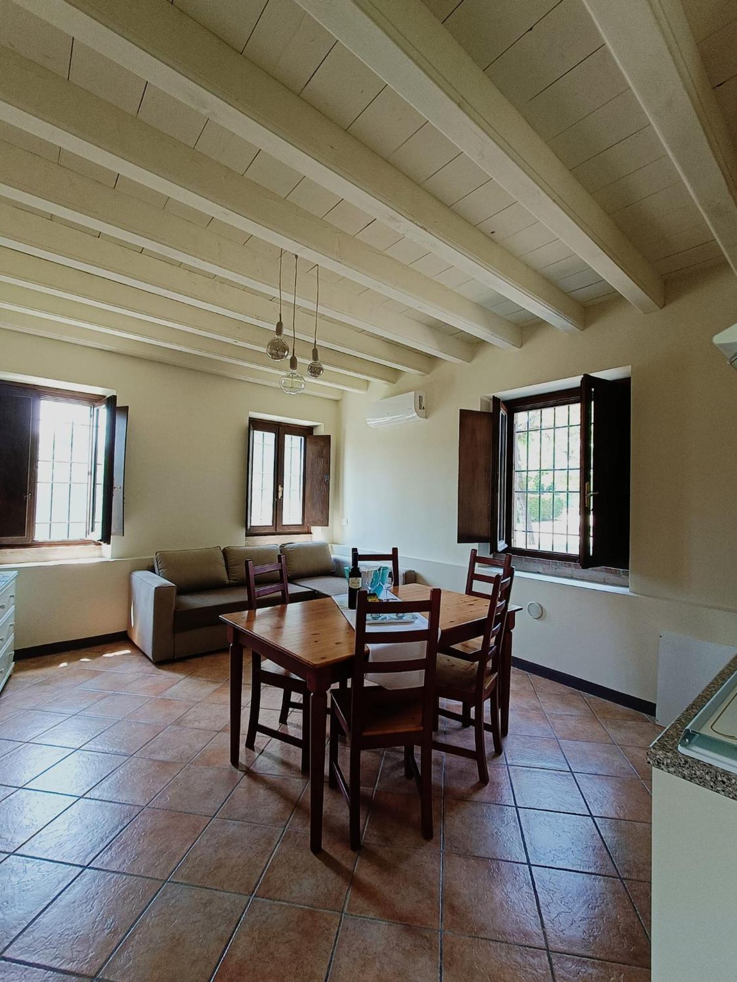 Monticelli Brusati Villa Gradoni מראה חיצוני תמונה