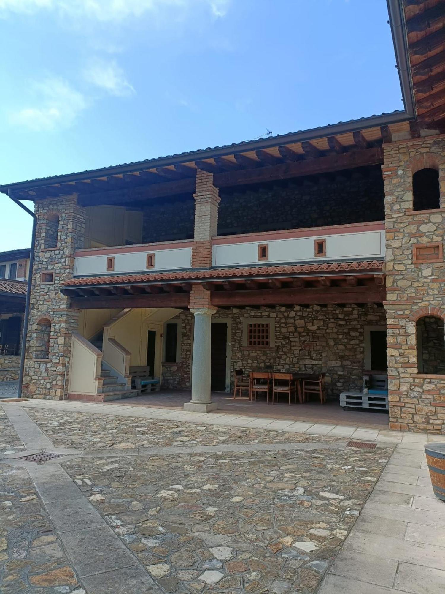 Monticelli Brusati Villa Gradoni מראה חיצוני תמונה