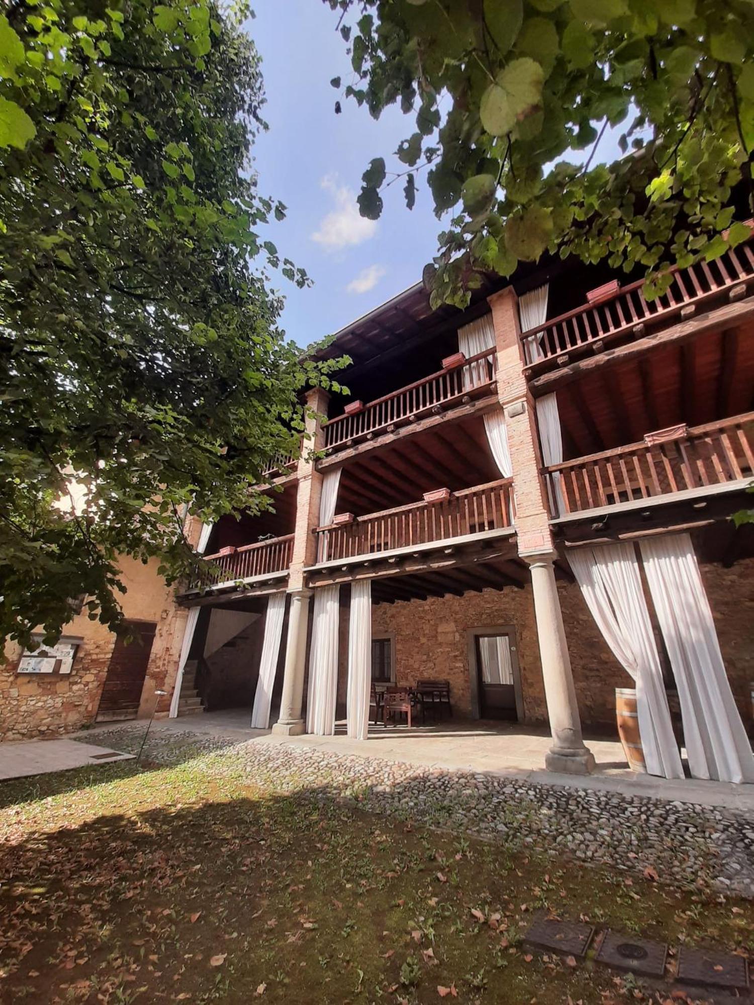Monticelli Brusati Villa Gradoni מראה חיצוני תמונה