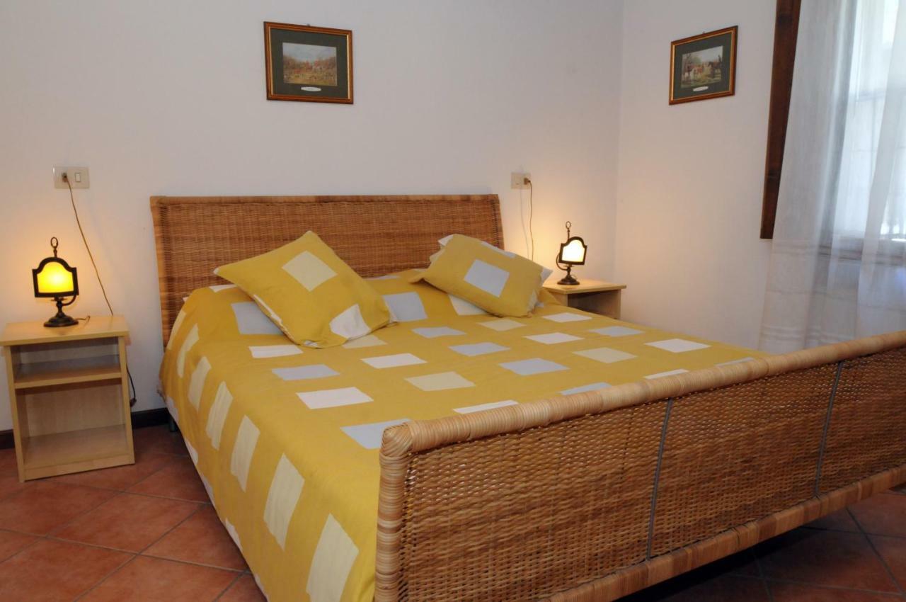Monticelli Brusati Villa Gradoni מראה חיצוני תמונה